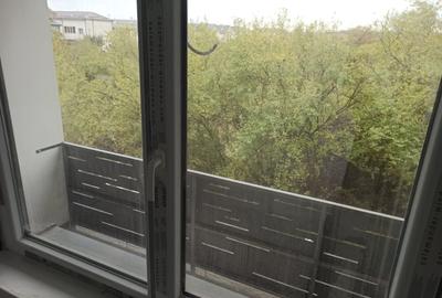 Casă cu 4 camere cu Canalizare în Central - 3