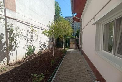 Casă individuală cu 7 camere cu Canalizare în Brâncoveanu - 3