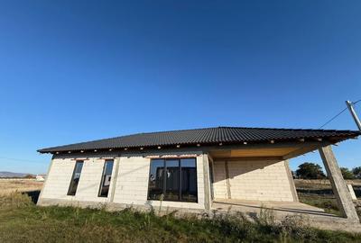 Casă cu 4 camere în Frumușeni - 4