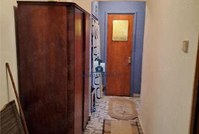 Apartament cu 4 camere decomandat în Berceni - 3