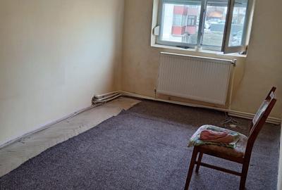 Apartament cu 2 camere semidecomandat în Central - 1