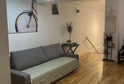 Casă cu 4 camere în Central - 7