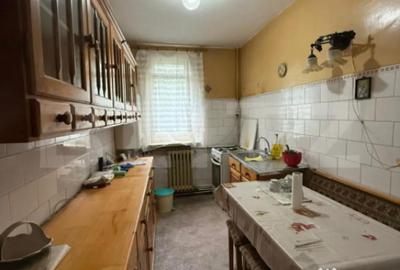 Apartament cu 3 camere decomandat în Central - 4