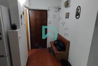 Apartament cu 3 camere decomandat în Răcădău - 15