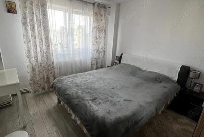 Apartament cu 3 camere decomandat în Calea București - 7