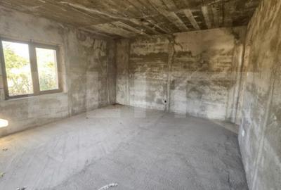 Casă cu 5 camere cu Teren 523 Mp în Slobozia - 1