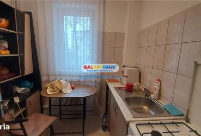 Apartament cu 3 camere decomandat în Central - 2