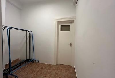 Apartament cu 3 camere semidecomandat în Centrul Istoric - 3