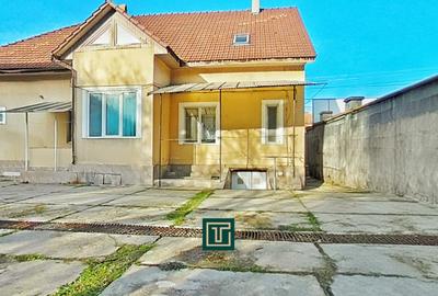 Casă cu 4 camere cu Canalizare în Micălaca - 2