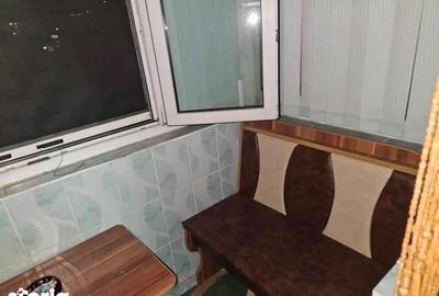 Apartament cu 3 camere în Podu Roș - 8