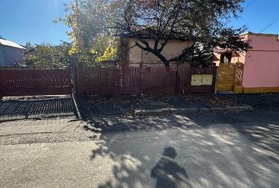 Casă individuală cu 2 camere cu Teren 210 Mp în 23 August - 3