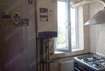 Apartament cu 3 camere semidecomandat în Tineretului - 4