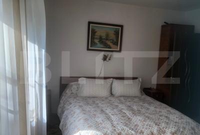 Casă cu 5 camere cu Teren 1000 Mp în Careiului - 8