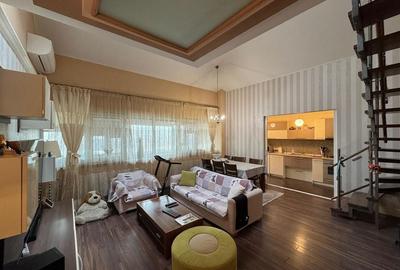 Penthouse cu 3 camere decomandat, mobilat în Brătianu
