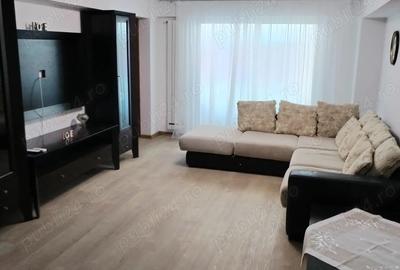 De inchiriat apartament cu patru camere - 1