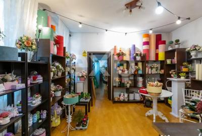 Spațiu comercial, de 146 mp, în Central - 13