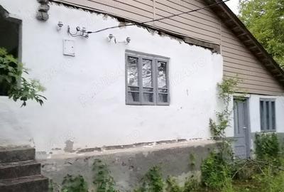 Casă cu 4 camere în Budănești - 6