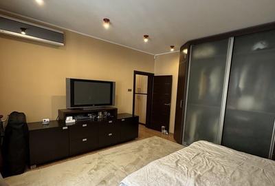 Apartament cu 4 camere decomandat în Dacia - 2