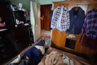 Apartament cu 3 camere decomandat în Govândari