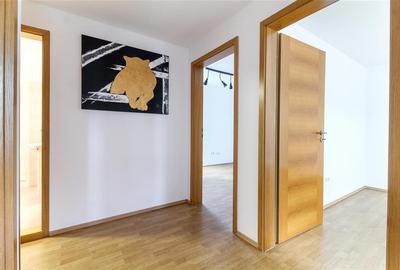 Casa spatioasa, parcari, curte si liniste in zona premium - Europa Casa spatioasa, parcari, curte si liniste in zona premium - Europa - 16