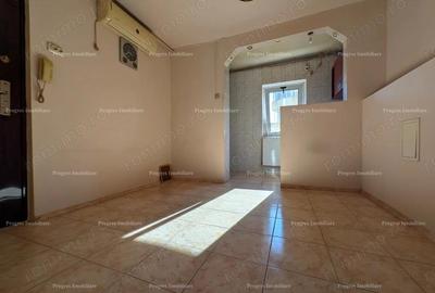 Apartament 3 camere - DECOMANDAT - Etaj 2 - Buziasului - AEM - 1