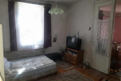Vand apartament 2 camere la curte comuna, zona centrala Boul Ro?u. - 6
