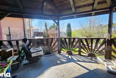 Casă cu 4 camere cu Teren 1232 Mp în Sâncraiu de Mureș