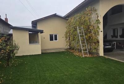 Casa de vanzare 5 dormitoare - 4