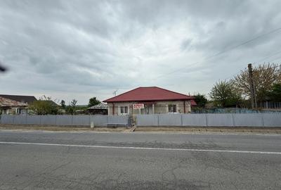Casă cu 2 camere în Garvăn - 1