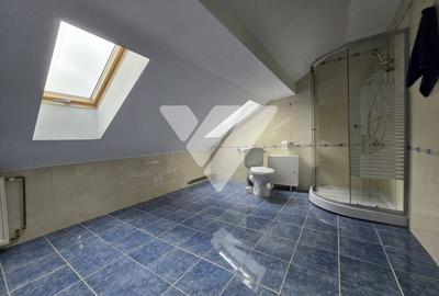 Apartament tip mansarda 3 camere de vanzare Zona Strand - 5