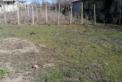 Teren de 712 mp, în Vădăstrița - 6