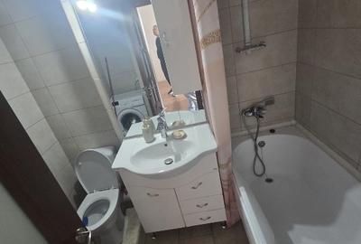 Apartament cu 2 camere decomandat în Rolast - 4