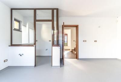 Spatiu de inchiriat in Tractorul - 125 mp, renovat - 13