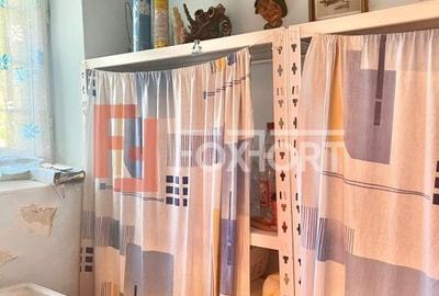 Casa de vanzare la curte comuna Zona Lunei - COMISION 0% - 15