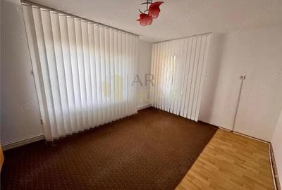 Casa 3 camere pentru activitati comerciale sau cazare muncitori, Ploiesti, zona centrala. - 2