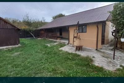 Casă cu 5 camere în Colonești