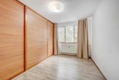 Apartament cu 3 camere - bloc reabilitat  - Giulesti - Metrou Crangasi 10 min - 10