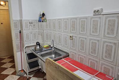 Garsonieră decomandată în Mihai Bravu - 13