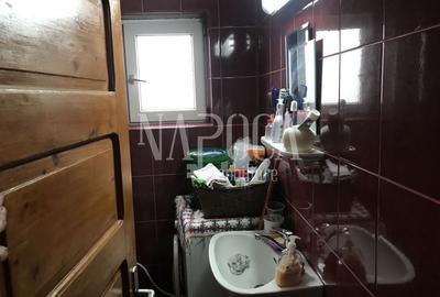 Casă individuală cu 5 camere cu Canalizare în Zorilor - 8