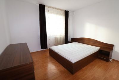 Apartament cu 3 camere semidecomandat, mobilat în Dristor - 5