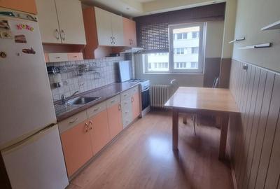 Apartament cu 3 camere semidecomandat, mobilat în Titan - 6