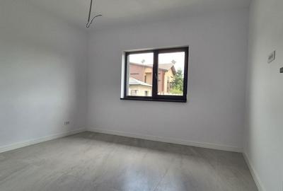 Casă cu 4 camere cu Teren 350 Mp în Clinceni - 13