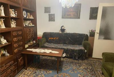 Apartament 3 camere , zona cartier Sud , decomandat ,72 mp , - 1