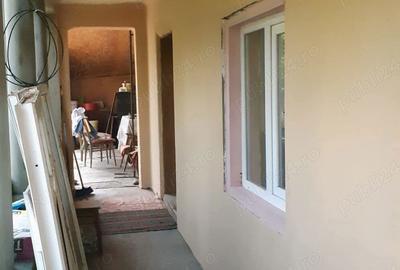 Casă cu 4 camere cu Teren 1300 Mp în Singureni - 4