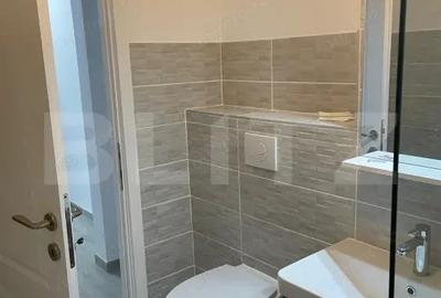 APARTAMENT 3 CAMERE DECOMANDAT IN ZONA DEOSEBITA CU VEDERE SPRE BULEVARD - 2