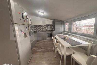 Apartament cu 4 camere decomandat în Central - 11