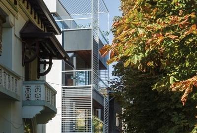 Vanzare imobil 2015 arhitectura deosebita cu terase si curte Palatul Cotroceni - 3