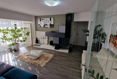 Apartament cu 2 camere semidecomandat, mobilat în Dorobanți