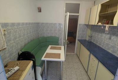 Apartament cu 2 camere decomandat în C5 - 6