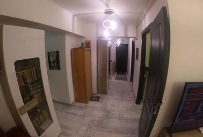 Apartament cu 4 camere decomandat, mobilat în Central - 4